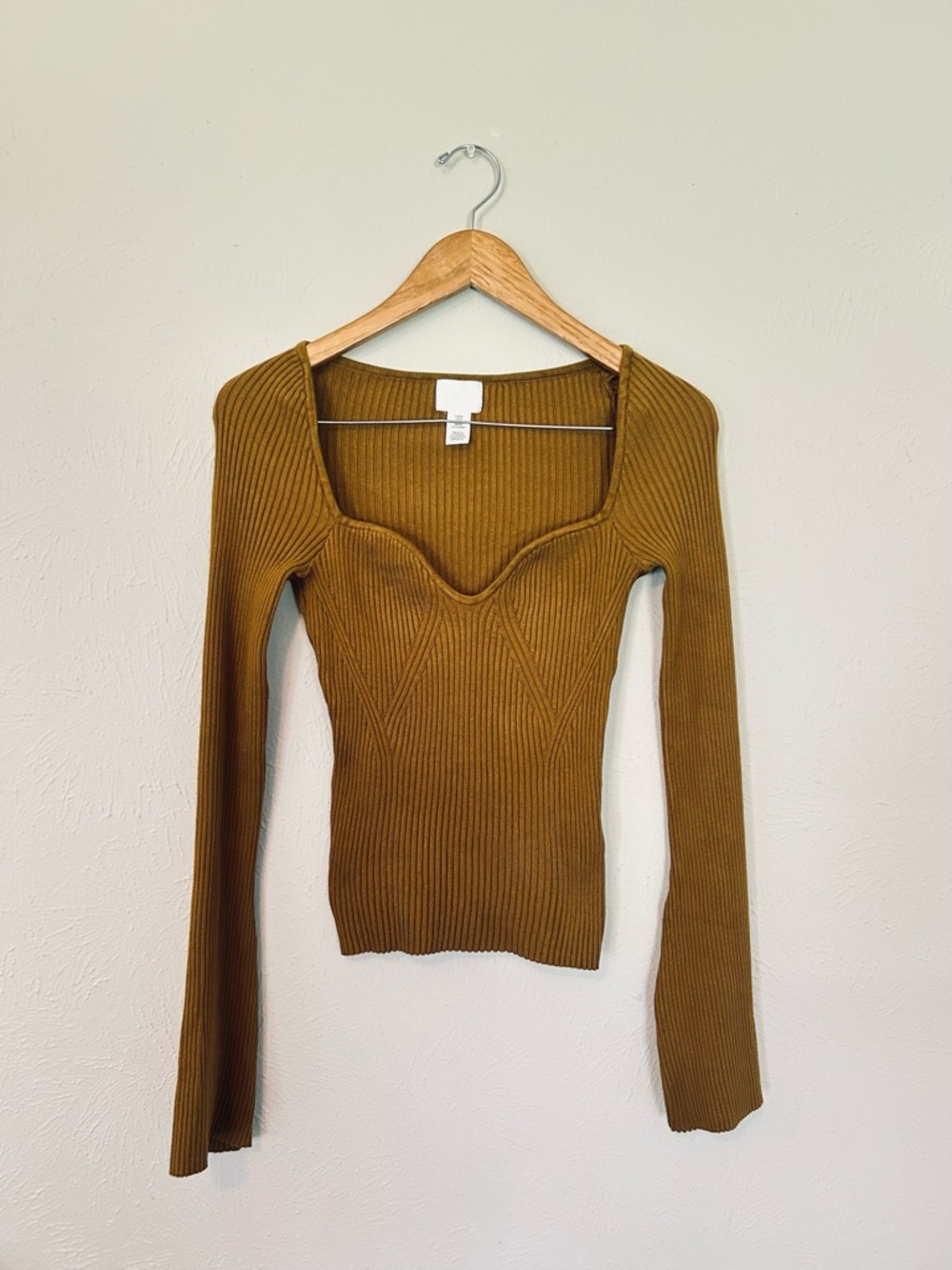 H&M Olive Mustard Ribbed Long-Sleeve Sweetheart Neck Top Medium New